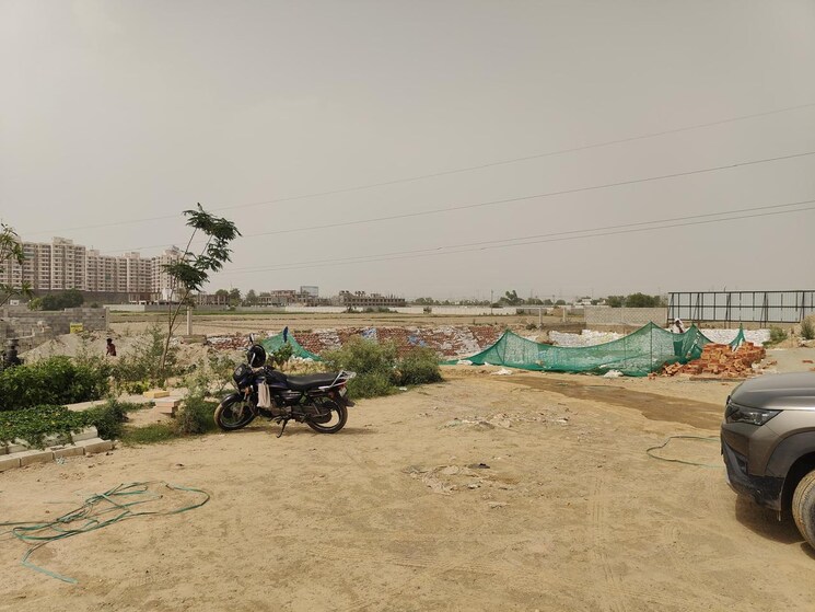 undefined, sector 33  141 Sq.Yd. Plot In Sector 33 Sonipat 8828493