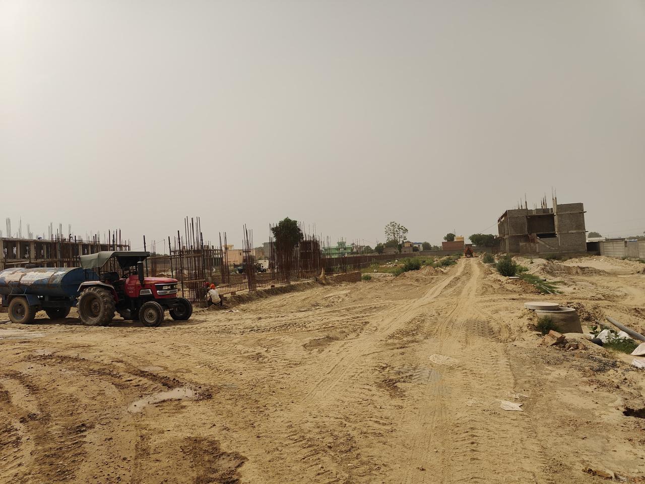 Plot For Sale in Eldeco Amaya