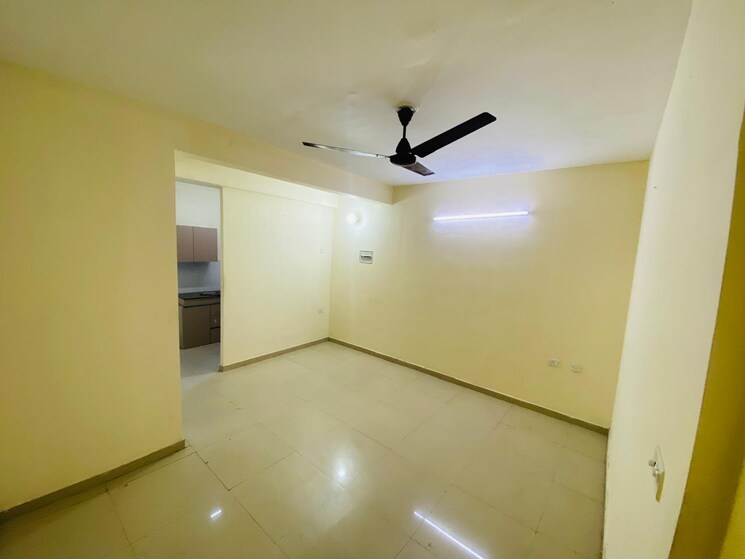 Room, pyramid-urban-homes-2 3 Bedroom 745 Sq.Ft. Apartment In Sector 86 Gurgaon 8828504