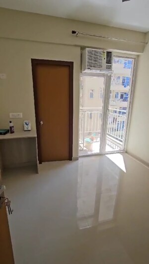 Room in 3 BHK Apartment at Pyramid Urban Homes 2, Sector 86 – for Sale