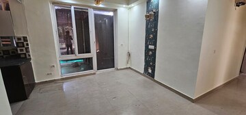 Room in 3 BHK Apartment at GPL Eden Heights, Sector 70 – for Rent