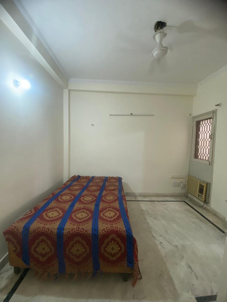 Bedroom, khirki extension 2 Bedroom 100 Sq.Yd. Builder Floor In Khirki Extension Delhi 8828574