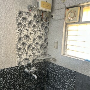 Bathroom in 3 BHK Apartment at G K Dwarka Queens Park, Roseland Residency – for Rent