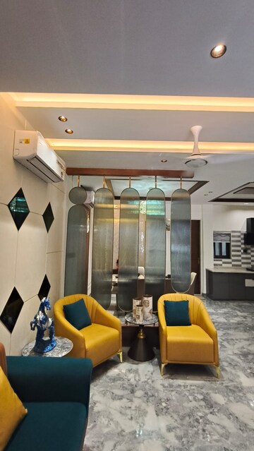 Master Bedroom in 4 BHK Villa at Kanadia Road – for Sale