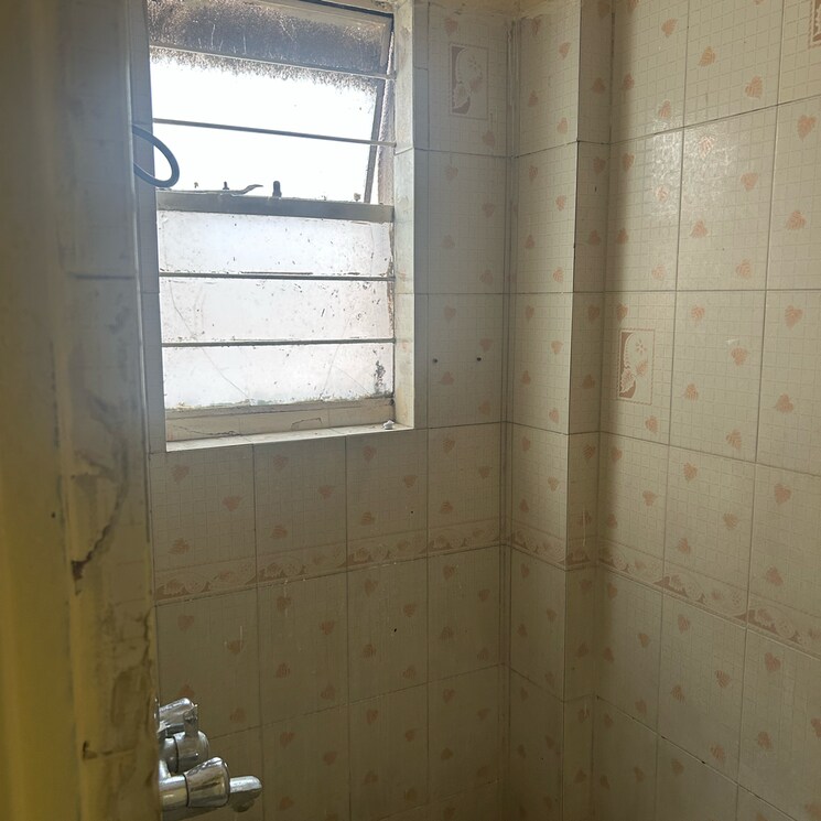 Bathroom, wadhwani-mayureshwar-sai-nisarg-park-chs 1 Bedroom 500 Sq.Ft. Apartment In Pimple Saudagar Pune 8828662