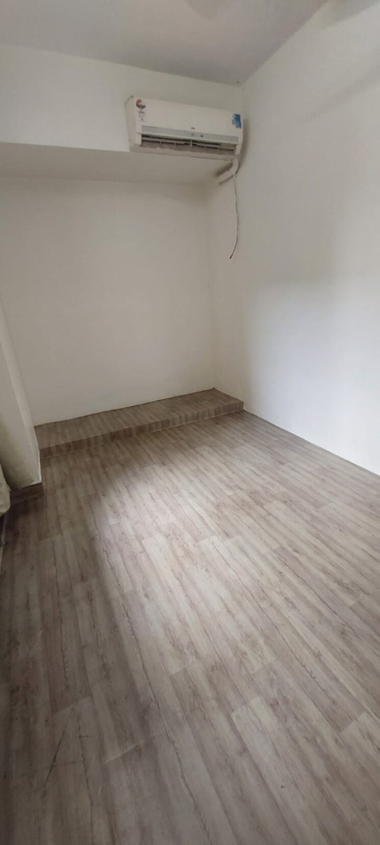 Room, pride-park 2 Bedroom 550 Sq.Ft. Apartment In Dhokali Thane 8828657