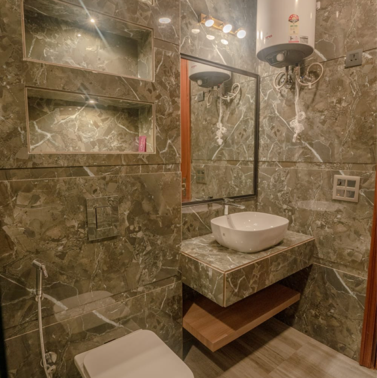 Bathroom, sushant-lok-2 4 Bedroom 500 Sq.Yd. Builder Floor In Sector 56 Gurgaon 8828720