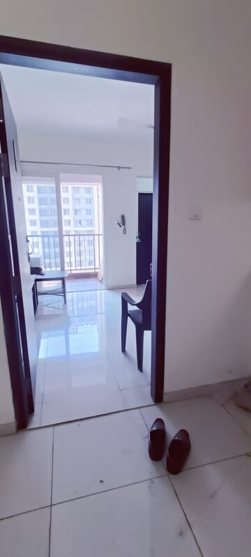 Room in 1 BHK Apartment at Kolte Patil Life Republic, Hinjewadi – for Rent