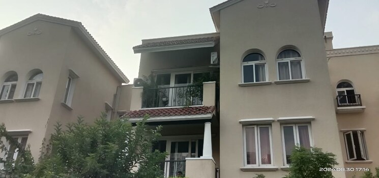 Exterior View, emaar-mgf-emerald-hills 4 Bedroom 350 Sq.Yd. Apartment In Sector 65 Gurgaon 8828744