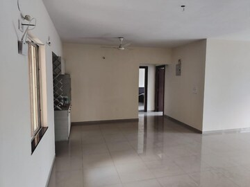 Room in 5 BHK Apartment at Kolte Patil Elburz Hills & Dales , Nibm – for Rent