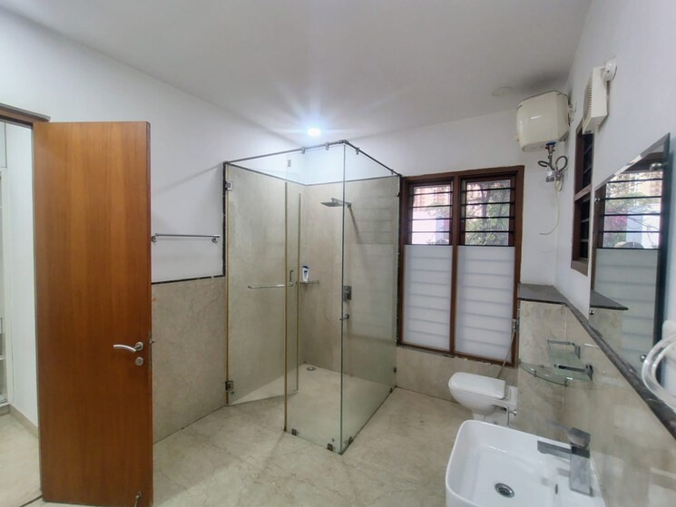 Bathroom, gachibowli 5 Bedroom 6346 Sq.Ft. Villa In Gachibowli Hyderabad 8828839