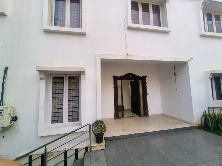Room, gachibowli 5 Bedroom 6346 Sq.Ft. Villa In Gachibowli Hyderabad 8828839