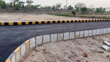  Plot – Exterior View View at Yamuna Expressway - for Sale