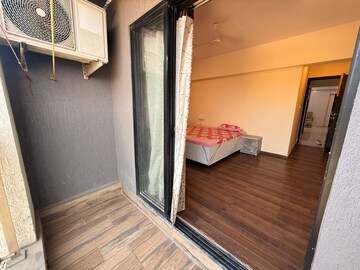 Bedroom in 3 BHK Apartment at Hubtown Hill Crest, Andheri East – for Rent