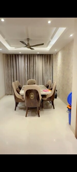 Master Bedroom in 3 BHK Builder Floor at Agcr Enclave – for Sale