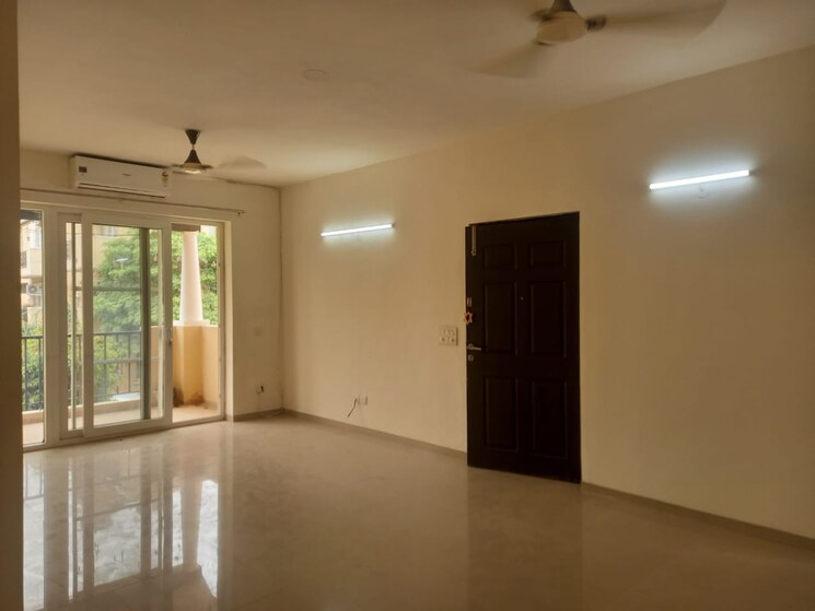 Room, emaar-mgf-emerald-hills 4 Bedroom 360 Sq.Yd. Apartment In Sector 65 Gurgaon 8828850