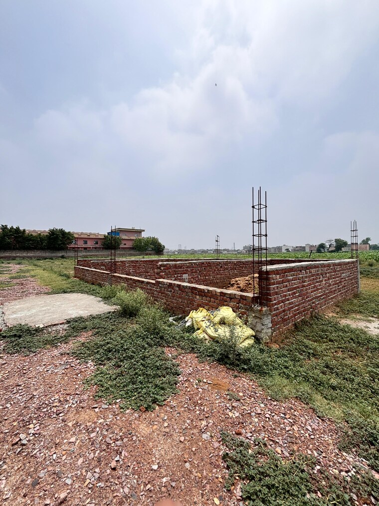 undefined, hrh-city-vasant-valley  100 Sq.Yd. Plot In Sector 56a Faridabad 8828907