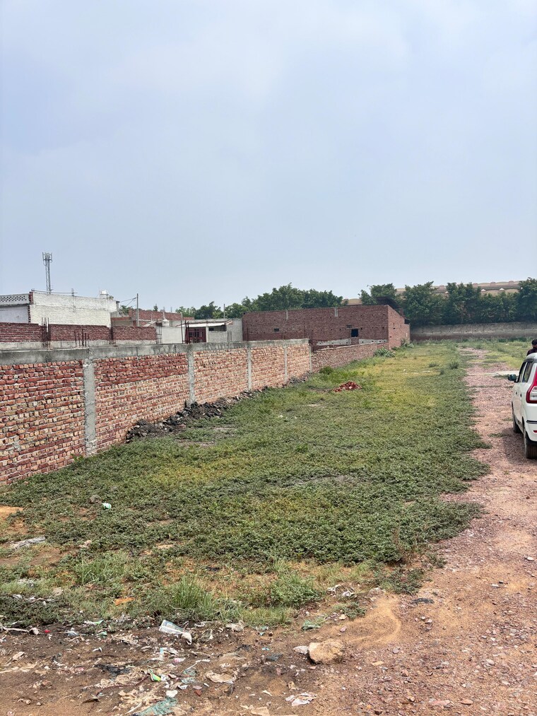 undefined, hrh-city-vasant-valley  100 Sq.Yd. Plot In Sector 56a Faridabad 8828907
