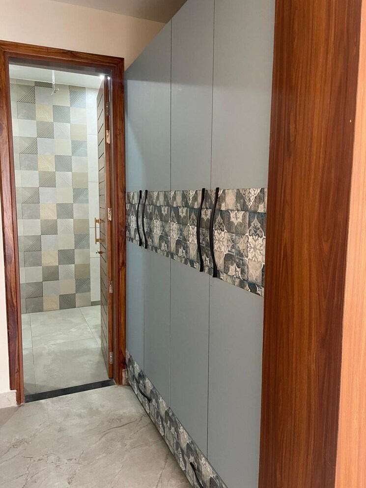 Room, aerocity 6 Bedroom 250 Sq.Yd. Villa In Aerocity Mohali 8828926