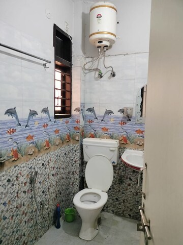 Bathroom in 2 BHK Builder Floor at Sector 52 – for Rent