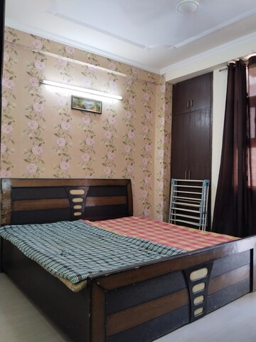 Bedroom in 1 BHK Builder Floor at Saket – for Rent