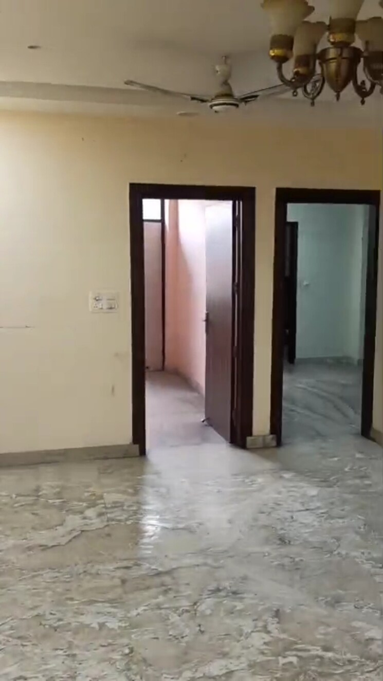 Room, vaishali-media-apartment 3 Bedroom 1600 Sq.Ft. Builder Floor In Vaishali Sector 5 Ghaziabad 8828988