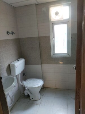 Bathroom in 2 BHK Apartment at Signature Orchard Avenue 2, Sector 93 – for Sale