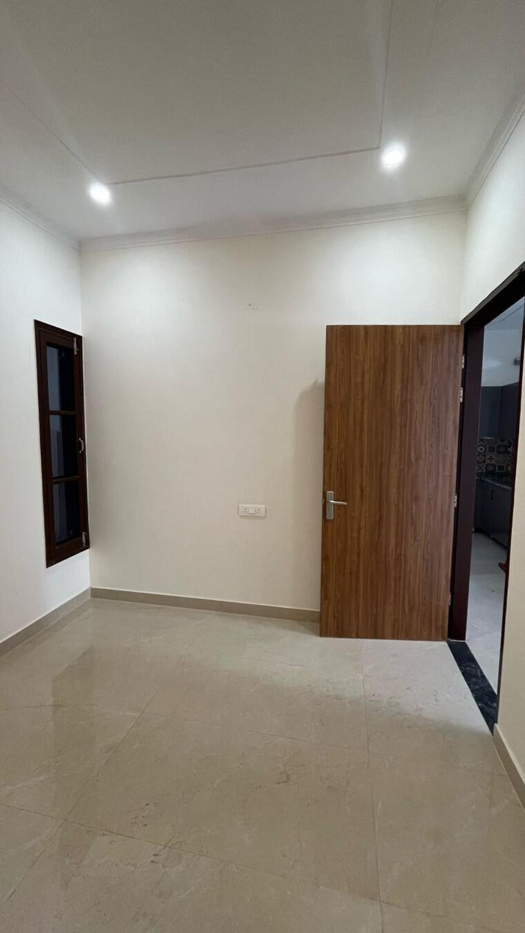 Room, sector 124 4 Bedroom 1972 Sq.Ft. Independent House In Sector 124 Mohali 8828948