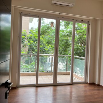 Room in 3 BHK Apartment at Adani Samsara, Sector 60 – for Rent