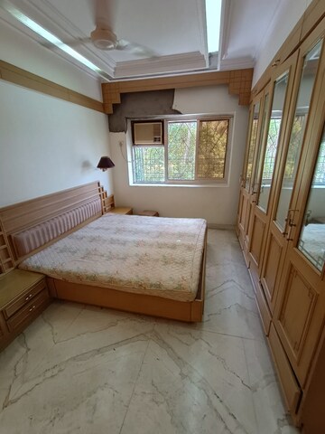 Bedroom in 2 BHK Apartment at Bandra West – for Rent