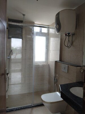 Bathroom in 2.5 BHK Apartment at Kashish Manor One, Sector 111 – for Sale