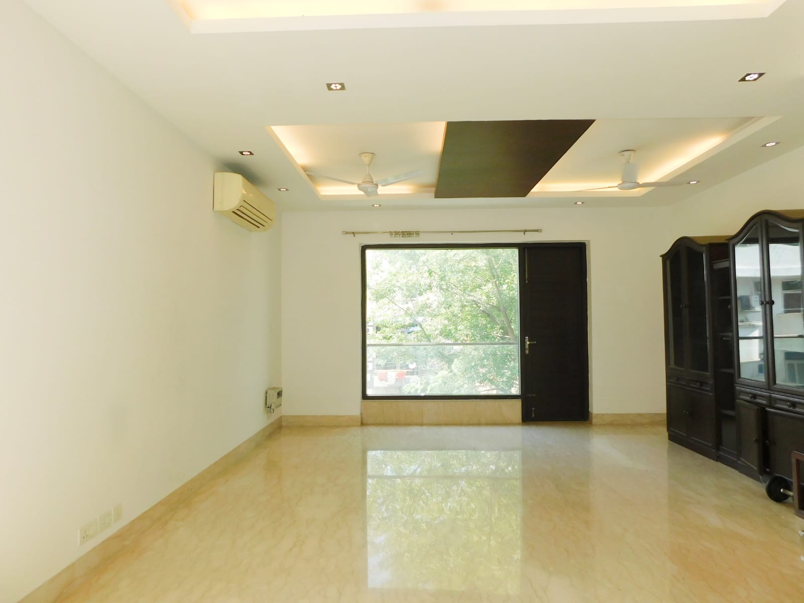 3 BHK + Pooja Room,Servant Room,Study Room,Extra Room Apartment For Sale in Greater Kailash I