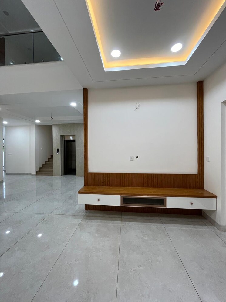 Room, rajapushpa-green-dale 4 Bedroom 4660 Sq.Ft. Villa In Tellapur Hyderabad 8829068