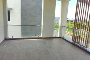 Room in 4 BHK Villa at Rajapushpa Green Dale, Tellapur – for Rent