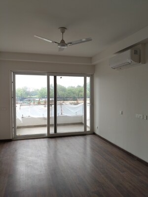 Room in 2 BHK Apartment at Kashish Manor One, Sector 111 – for Sale
