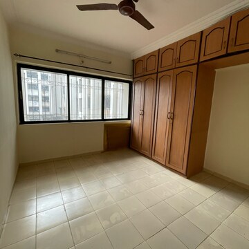 Room in 2 BHK Apartment at Lalani Velentine Apartments II, Riddhi Gardens – for Rent