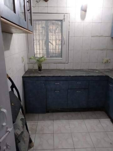Kitchen in 1 RK Independent House at RWA Apartments Sector 41, Sector 41 – for Rent