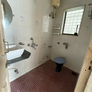 Team Area in 2 BHK Apartment at Lalani Velentine Apartments II, Riddhi Gardens – for Rent