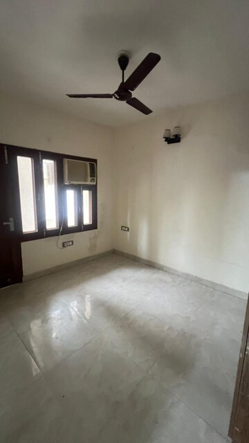 Room in 3 BHK Builder Floor at East Of Kailash – for Rent