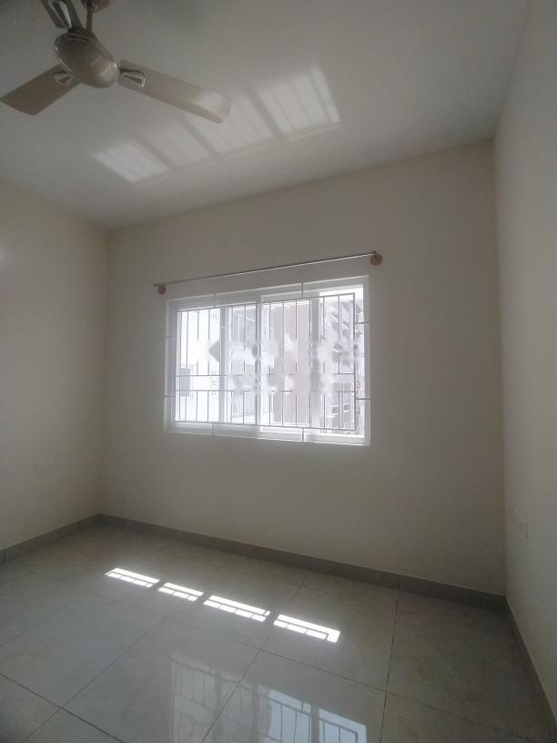 3.5 BHK 1241 Sq.Ft. Apartment in Prestige Park Square