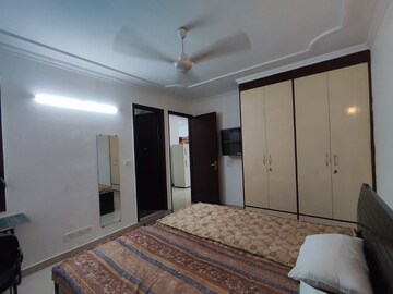 Bedroom in 2 BHK Builder Floor at Malviya Nagar – for Rent