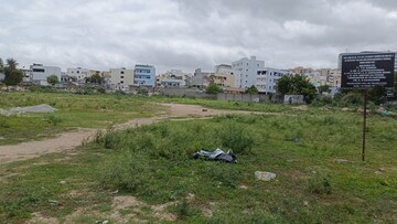 Master Bedroom in 2.5 BHK Apartment at Hafeezpet – for Sale