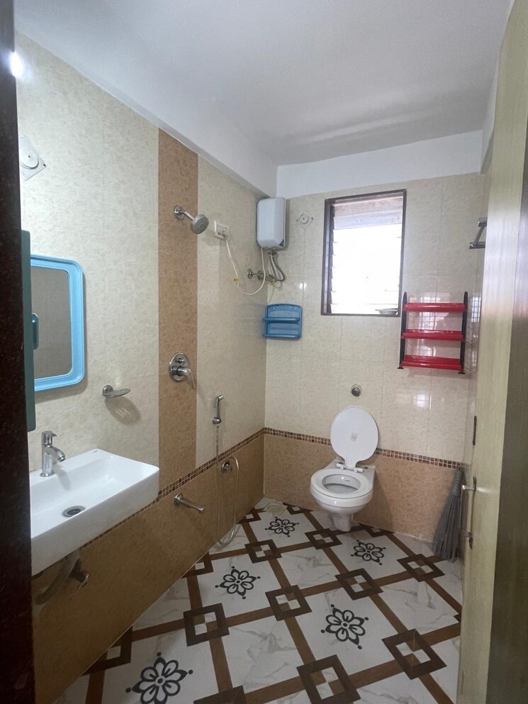 Bathroom, shree-balaji-priya-tower 2 Bedroom 780 Sq.Ft. Apartment In Kharghar Navi Mumbai 8829154