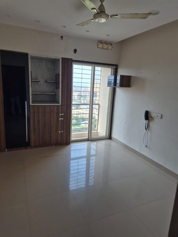 Room, db-parkwoods 3 Bedroom 1345 Sq.Ft. Apartment In Kasarvadavali Thane 8829150