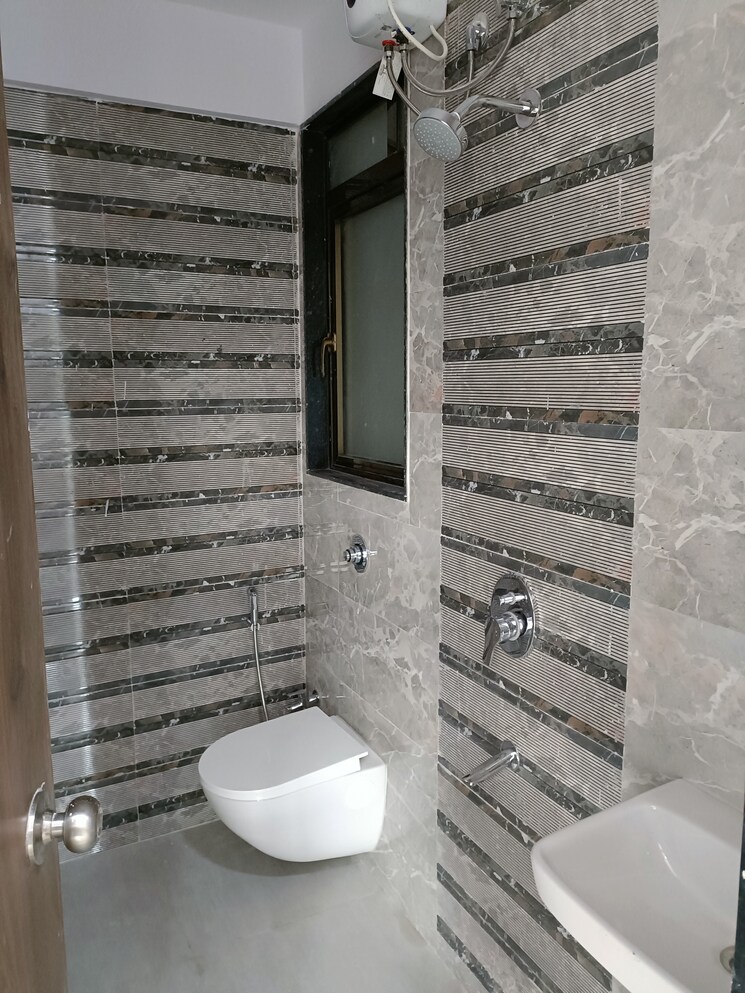 Bathroom, sunteck-avenue-2 2 Bedroom 675 Sq.Ft. Apartment In Goregaon West Mumbai 8829281