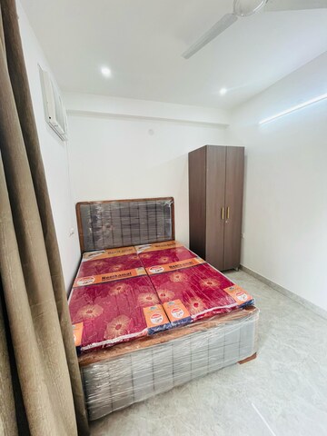 Bedroom in 1 BHK Builder Floor at Sector 51 – for Rent