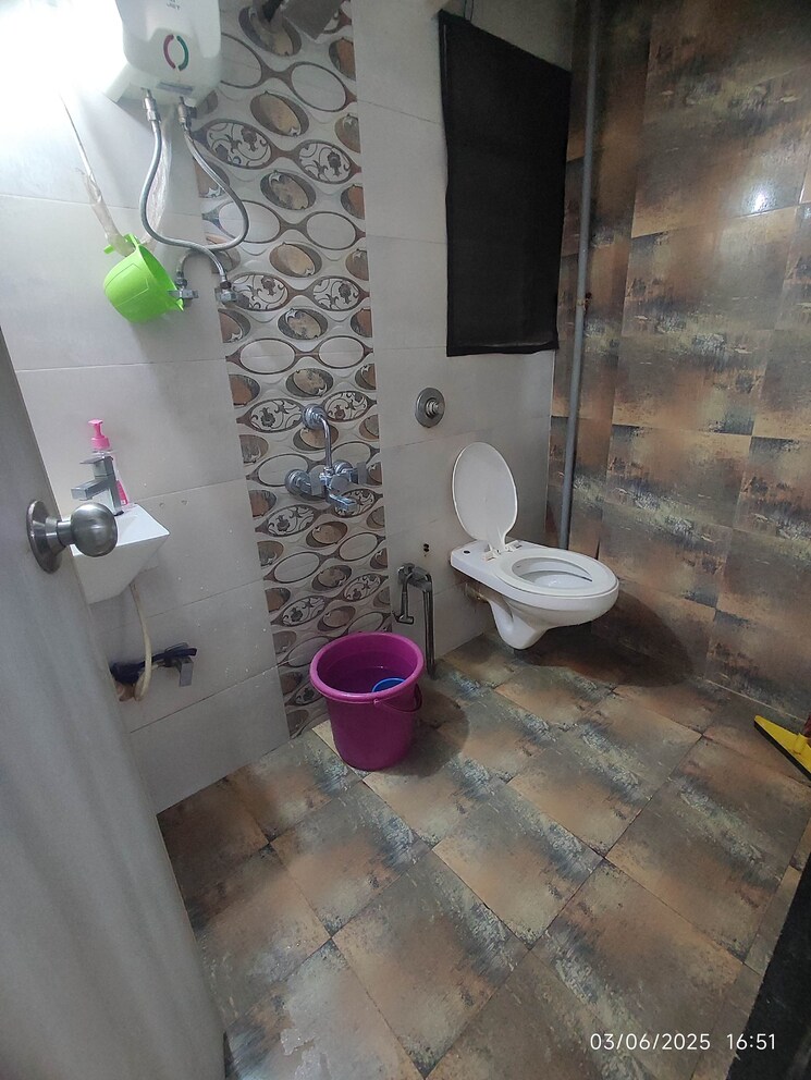 Bathroom, agarwal-lifestyle 2 Bedroom 875 Sq.Ft. Apartment In Virar West Palghar 8829200