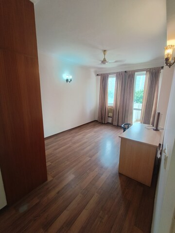 Bedroom in 4 BHK Apartment at DLF Westend Heights, Sector 53 – for Rent
