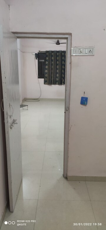 Living Room in 1 BHK Apartment at Shree Satguru Garden, Chakala – for Rent