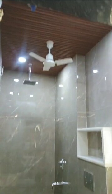 Bathroom in 2 BHK Builder Floor at Lajpat Nagar 4 – for Rent